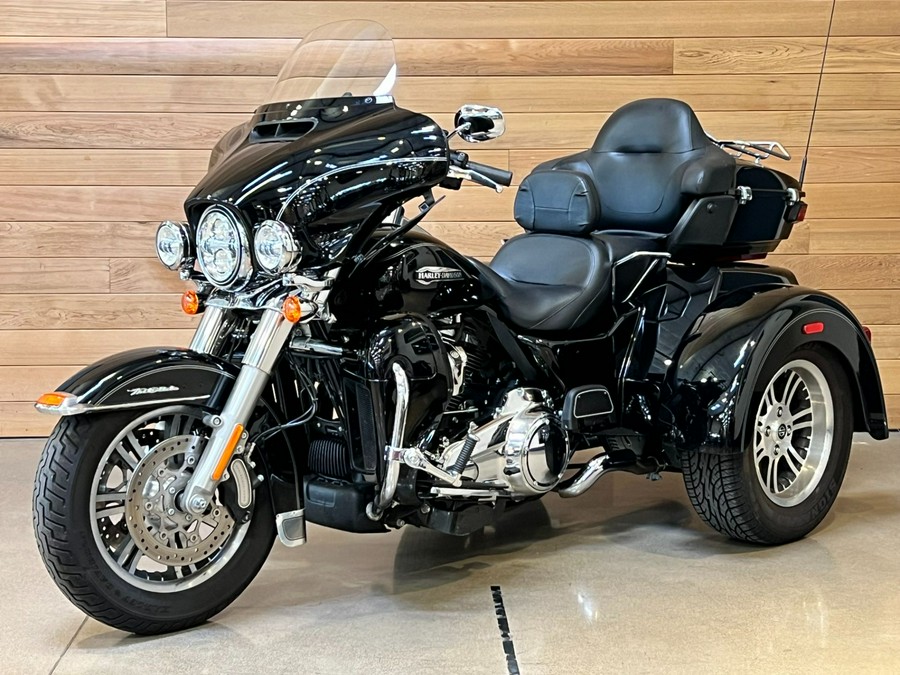 2017 Harley-Davidson Tri Glide® Ultra