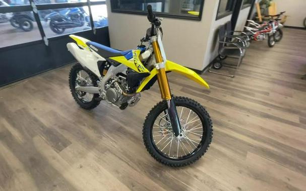 2024 Suzuki RM-Z450 First Look [with RM Army Kit]