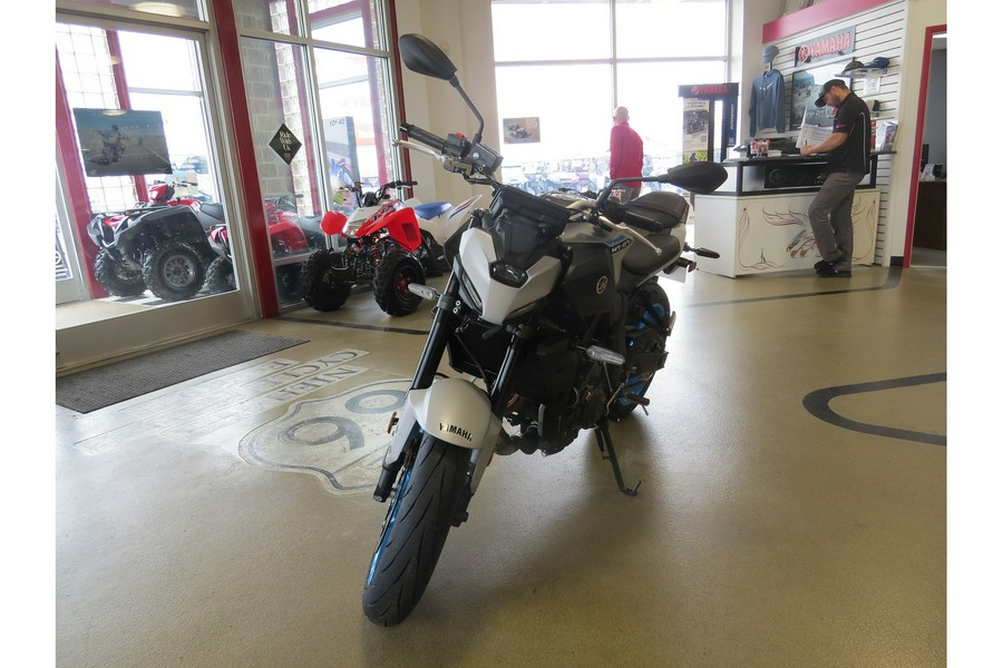 2025 Yamaha MT 07