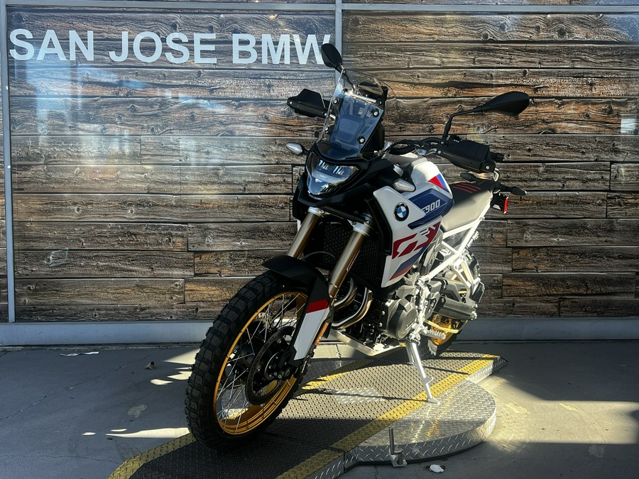 2024 BMW F 900