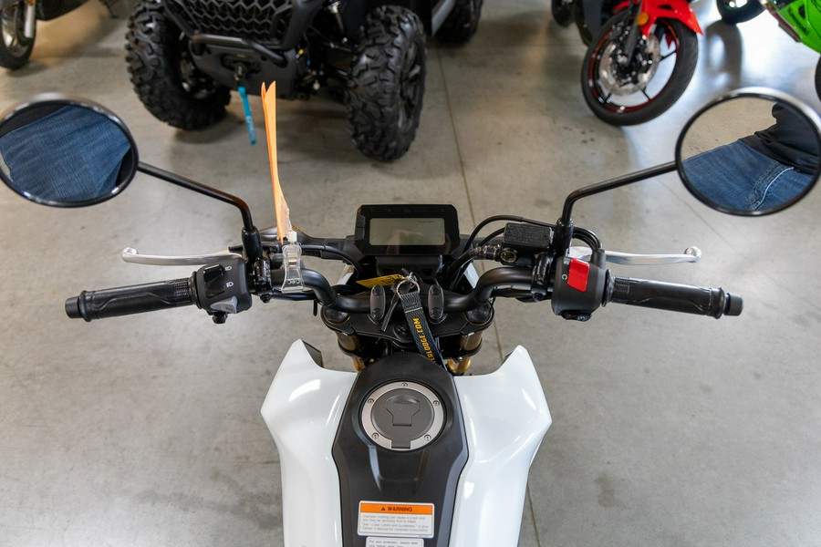 2025 Honda Grom™ ABS - PEARL WHITE