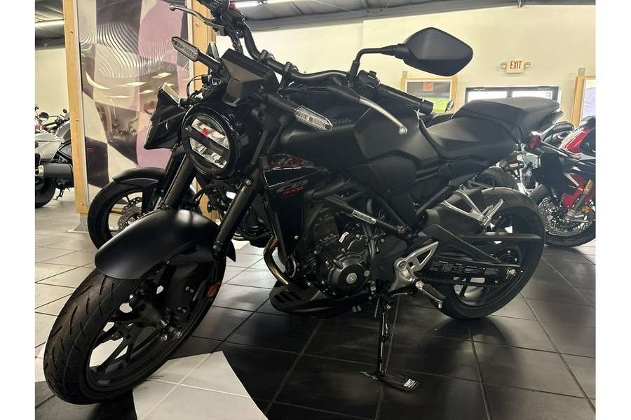 2025 Honda CB300R ABS
