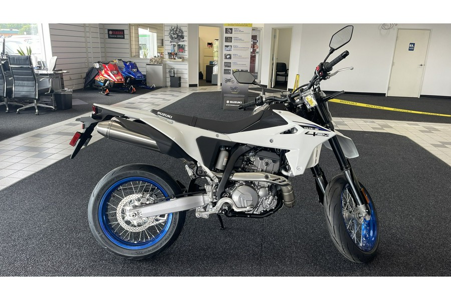 2025 Suzuki DR-Z400SMM5