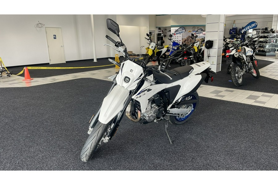 2025 Suzuki DR-Z400SMM5