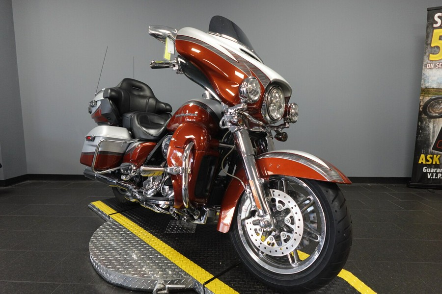 2014 Harley-Davidson CVO Electra Glide Ultra Limited