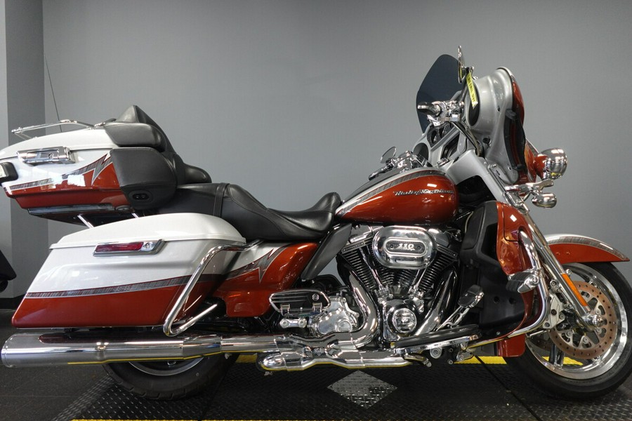 2014 Harley-Davidson CVO Electra Glide Ultra Limited