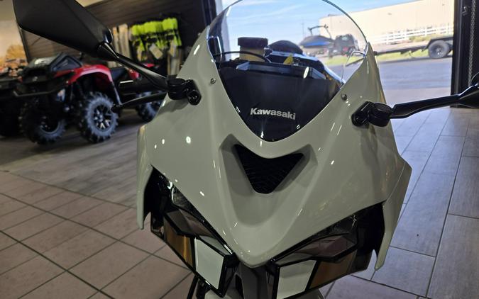 2026 KAWASAKI NINJA ZX6R ABS