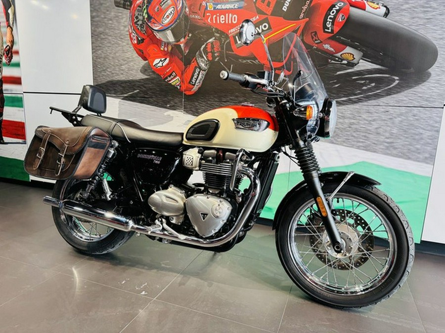 2019 Triumph Bonneville T100 New England White Intense Orange
