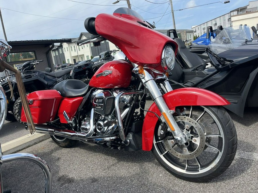 2023 Harley-Davidson FLHX - Street Glide