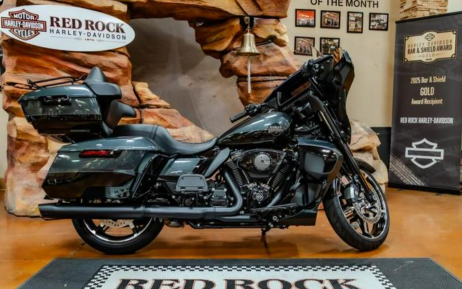 2025 Harley-Davidson Street Glide Ultra Grand American Touring FLHXU