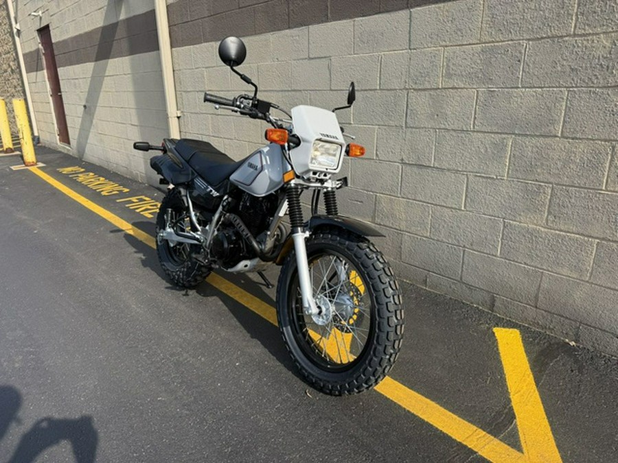 2027 Yamaha TW 200