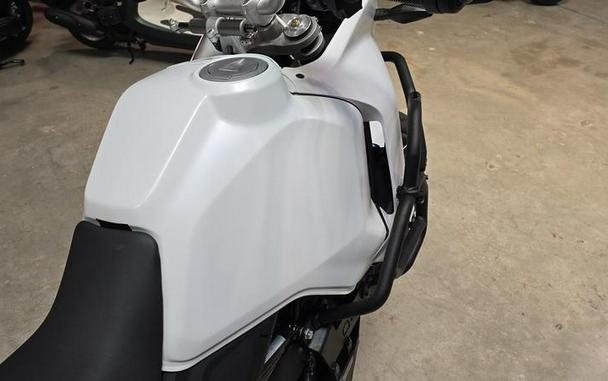 2023 Ducati DesertX Star White Silk