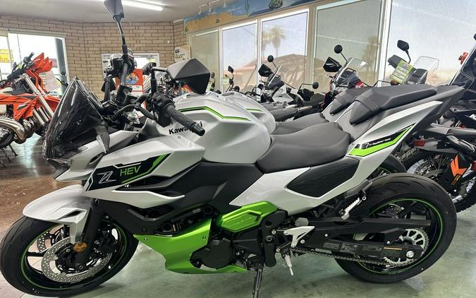 2024 Kawasaki Z7 Hybrid ABS