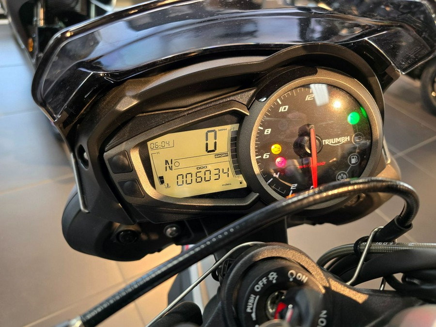 2021 Triumph Street Triple R