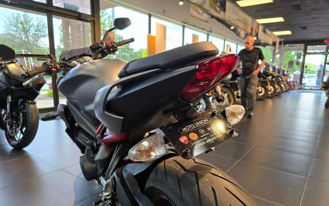 2021 Triumph Street Triple R