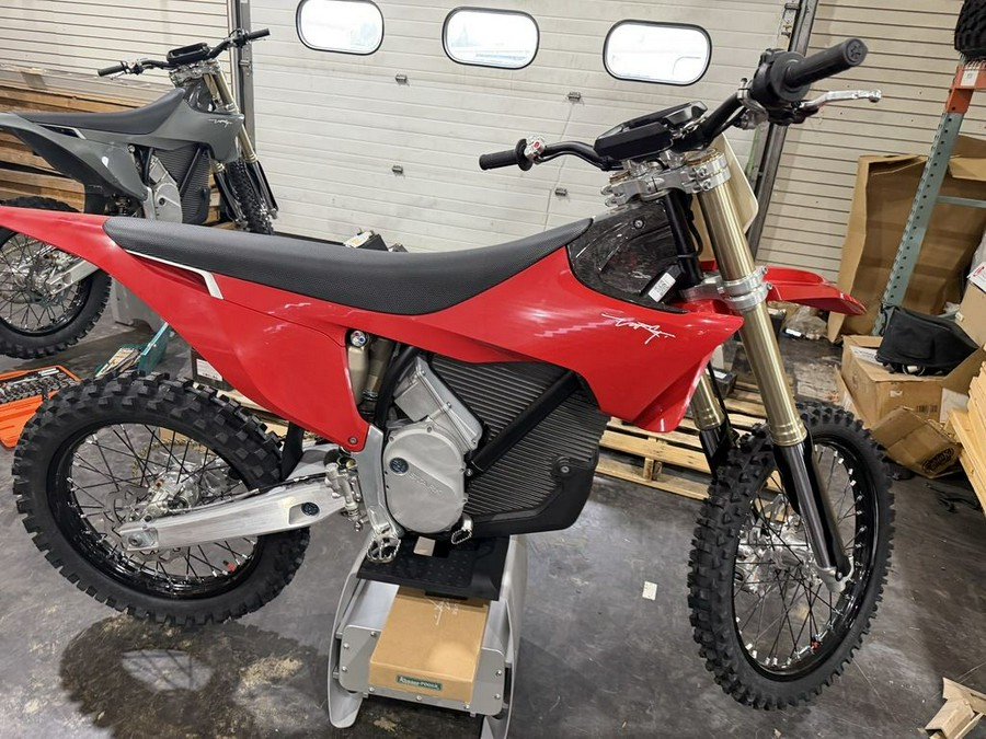 2024 Stark VARG Alpha MX 19"_80HP