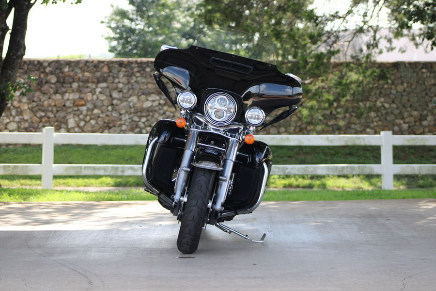 2019 Harley-Davidson® FLHTCU - Electra Glide® Ultra Classic®