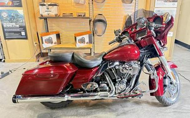 2017 Harley-Davidson Street Glide® Special