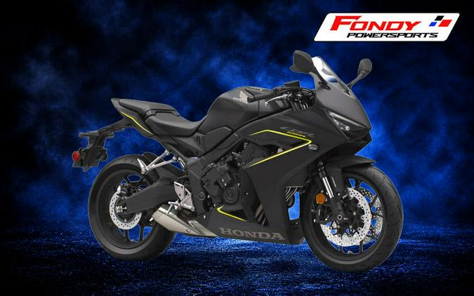 2026 Honda® CBR650R E-Clutch