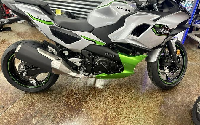 2024 Kawasaki Ninja® 7 Hybrid ABS