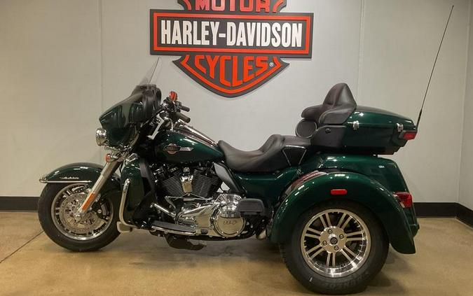 2024 Harley-Davidson® FLHTCUTG - Tri Glide® Ultra