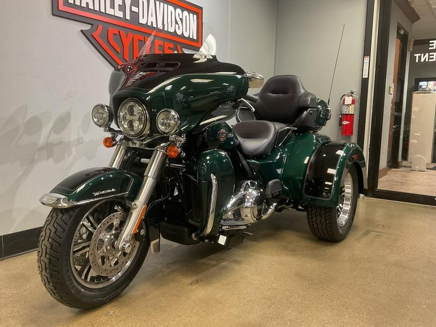 2024 Harley-Davidson® FLHTCUTG - Tri Glide® Ultra