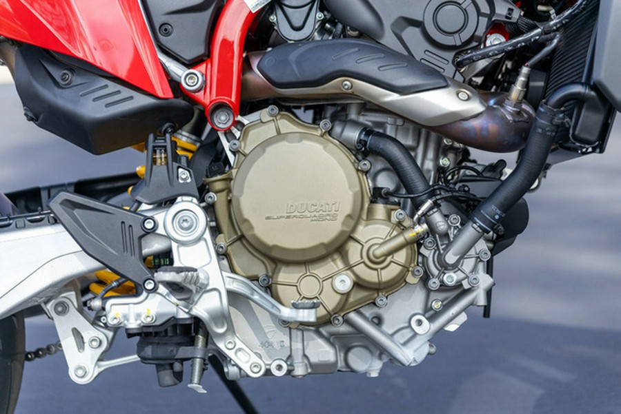 2025 Ducati HYPERMOTARD 698