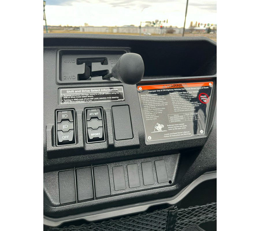 2025 Honda Pioneer 1000-5 Deluxe