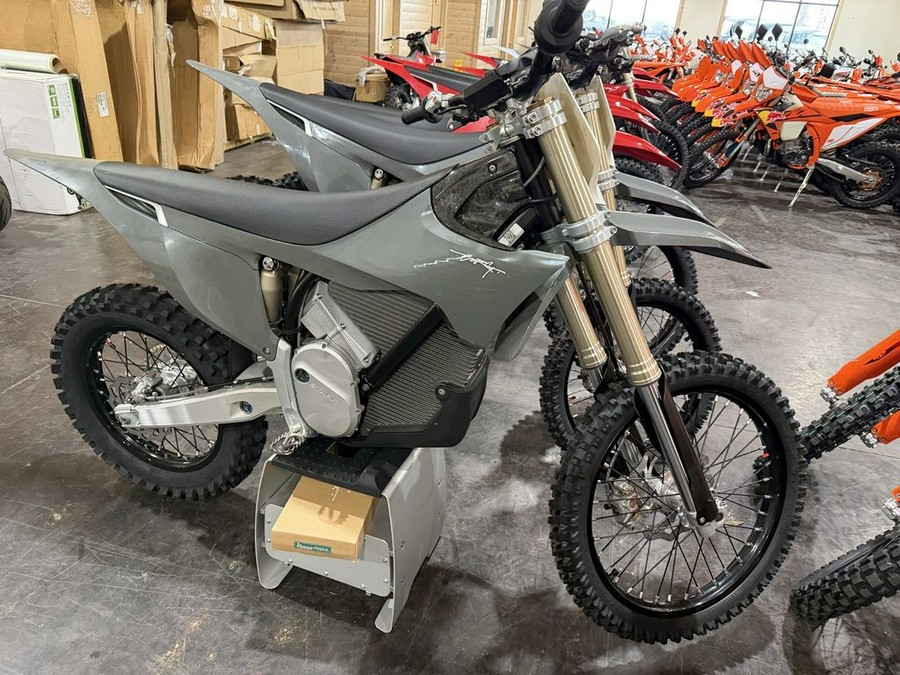 2024 Stark VARG Alpha MX 19"_80HP