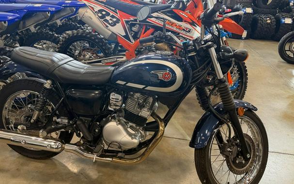 2025 Kawasaki W 230 ABS