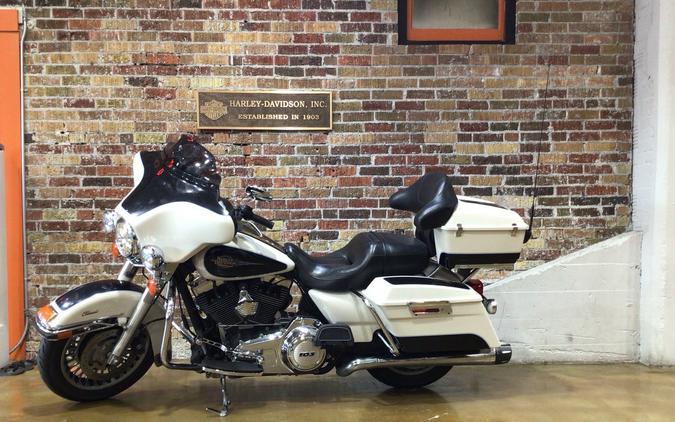 2012 HARLEY-DAVIDSON ELECTRA GLIDE CLASSIC