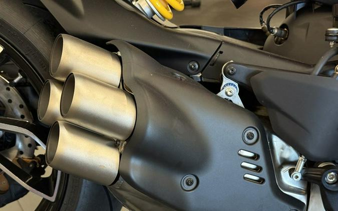 2025 Ducati Diavel V4 Ducati Red