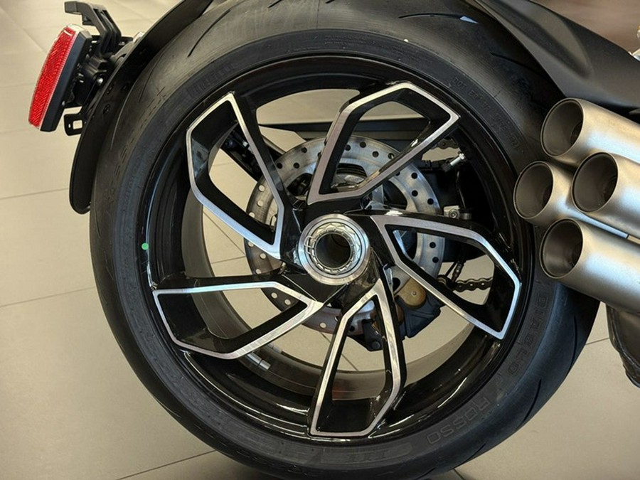 2025 Ducati Diavel V4 Ducati Red