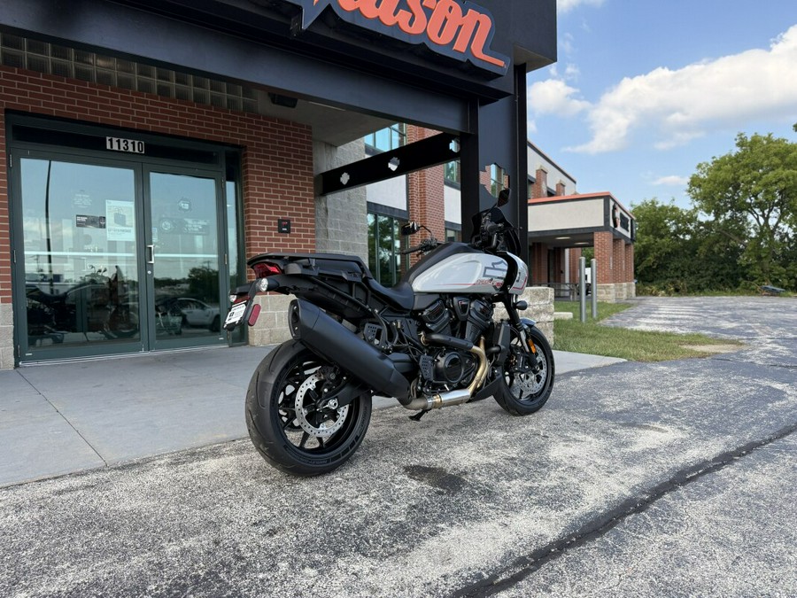 2025 Harley-Davidson Pan America 1250 ST