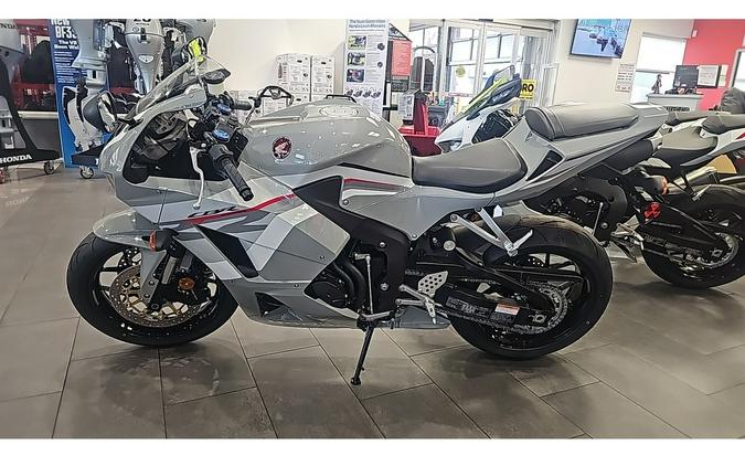 2026 CBR600RR - Honda