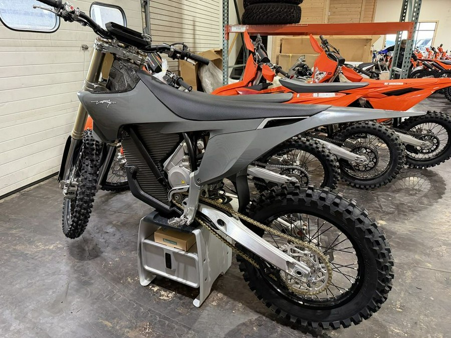 2024 Stark VARG Alpha Enduro 18"_80HP