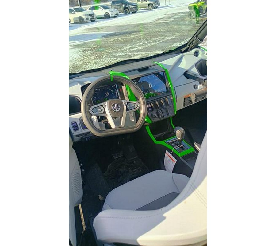 2026 Kawasaki Teryx®5 H2 Deluxe eS