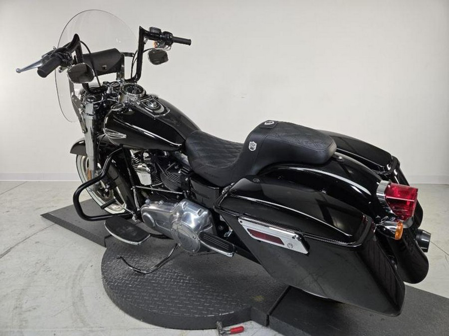 2013 Harley-Davidson® FLD - Dyna® Switchback™