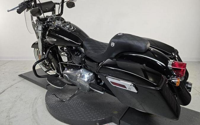 2013 Harley-Davidson® FLD - Dyna® Switchback™