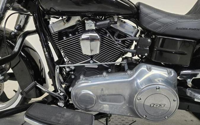 2013 Harley-Davidson® FLD - Dyna® Switchback™