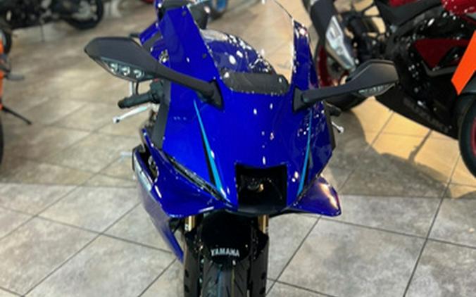 2026 Yamaha YZF R9 CA