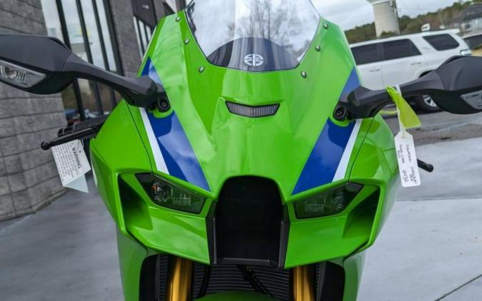 2024 Kawasaki Ninja® ZX™-10R 40th Anniversary Edition ABS