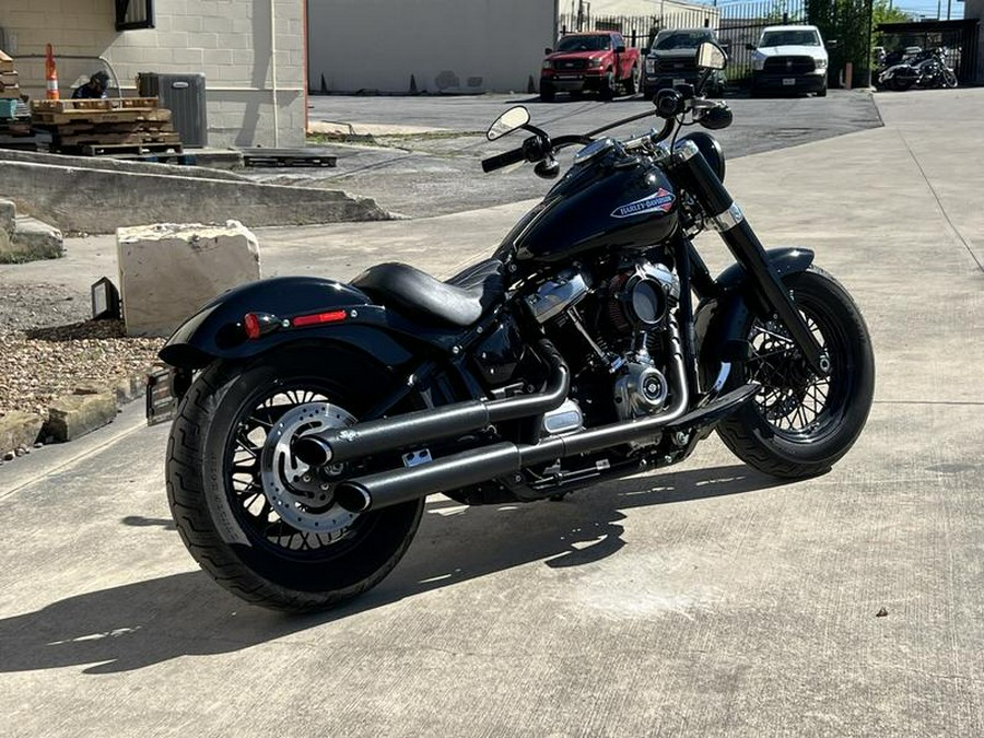 2021 Harley-Davidson® FLSL - Softail Slim®