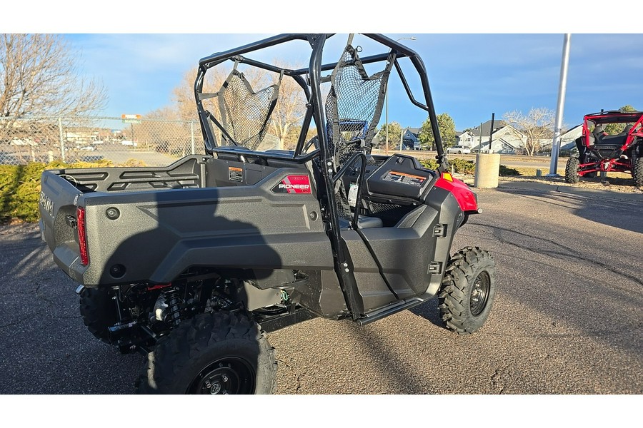 2026 Honda PIONEER 700
