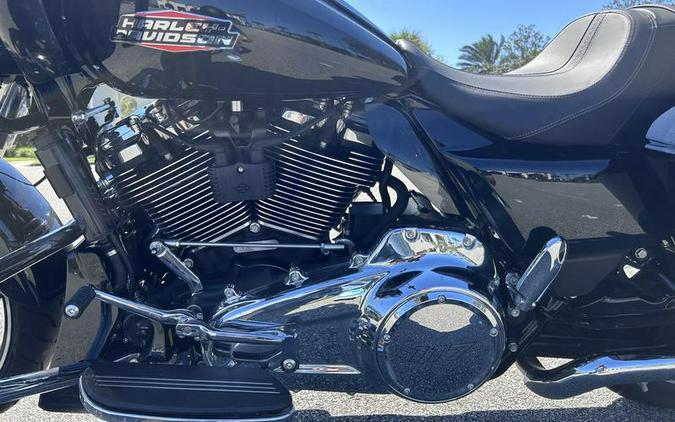 2024 Harley-Davidson® FLTRX - Road Glide®