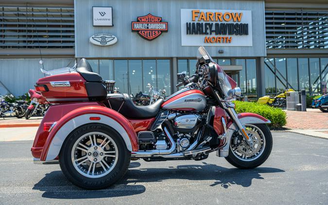 2019 Harley-Davidson Tri Glide Ultra Trike FLHTCUTG