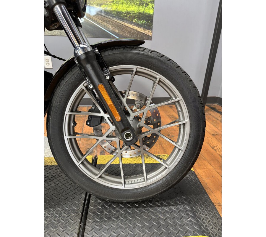 2023 Harley-Davidson® Nightster™ Special BLACK