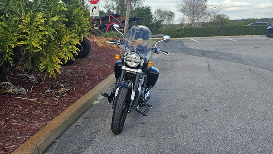 2024 Royal Enfield Super Meteor 650 Astral Green 650