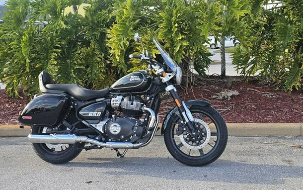 2024 Royal Enfield Super Meteor 650 Astral Green 650