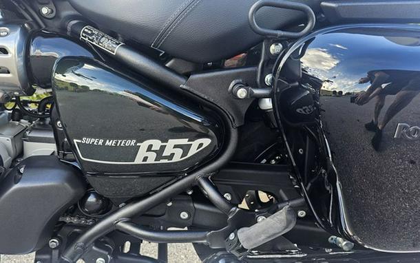 2024 Royal Enfield Super Meteor 650 Astral Green 650